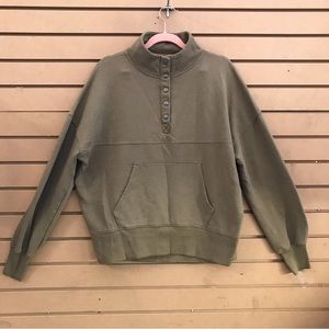 So mens green longsleeve 1/4 buttom v neck  sweater size medium